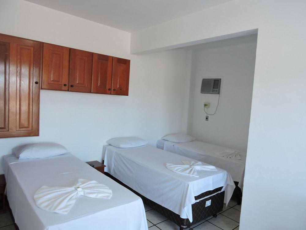 Hotel Rede Hs Hotelaria 3*