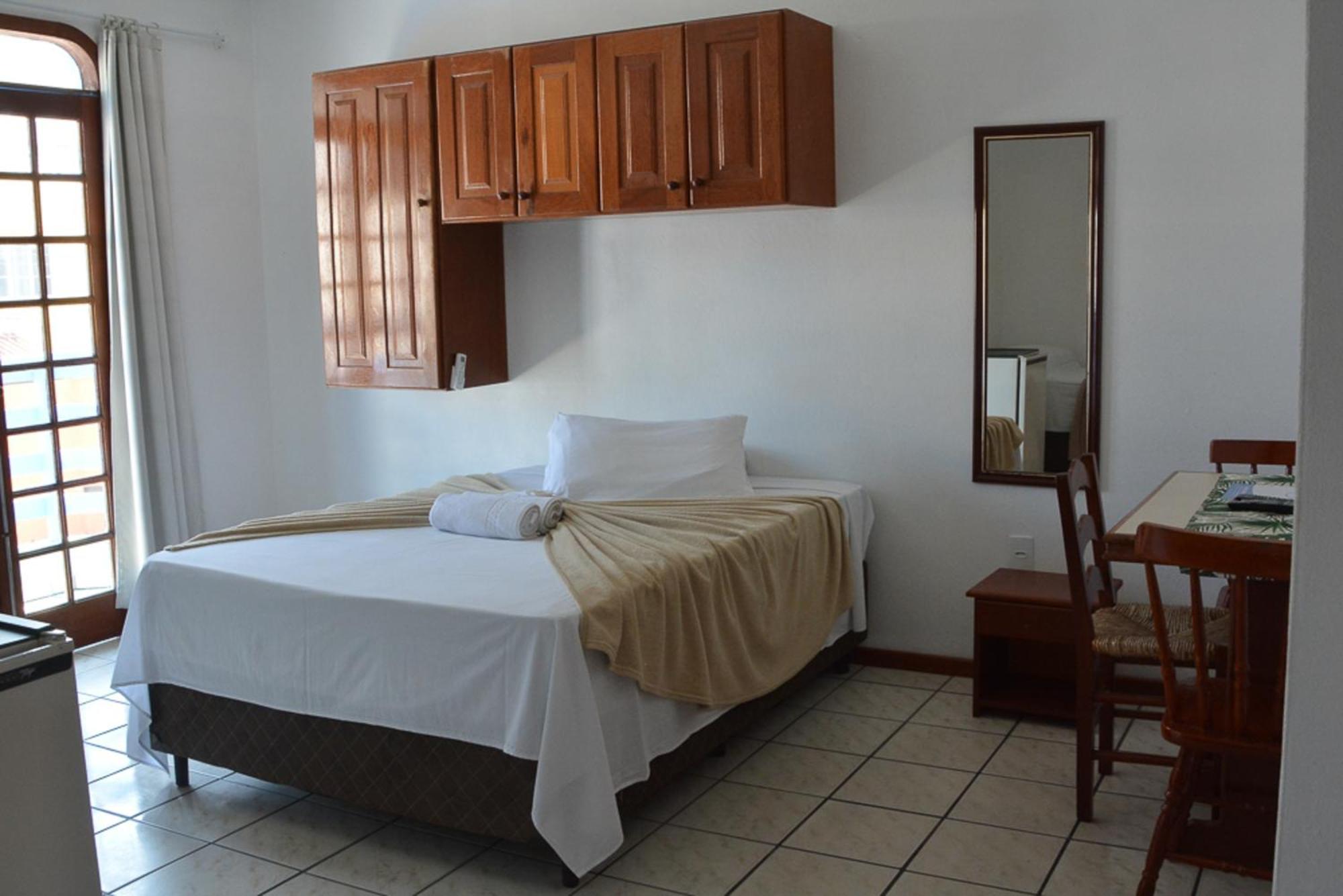 Rede Hs Hotelaria 3*